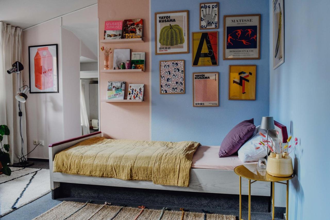 Sleepart Room For 3 Celle Bagian luar foto